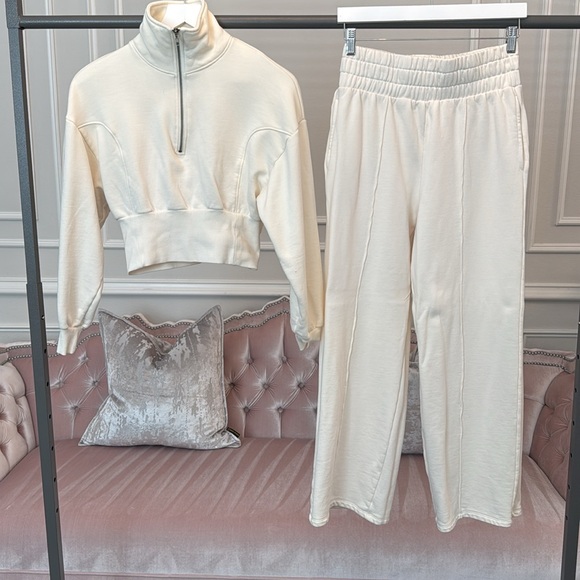 FOREVER 21 set size M - Picture 3 of 13